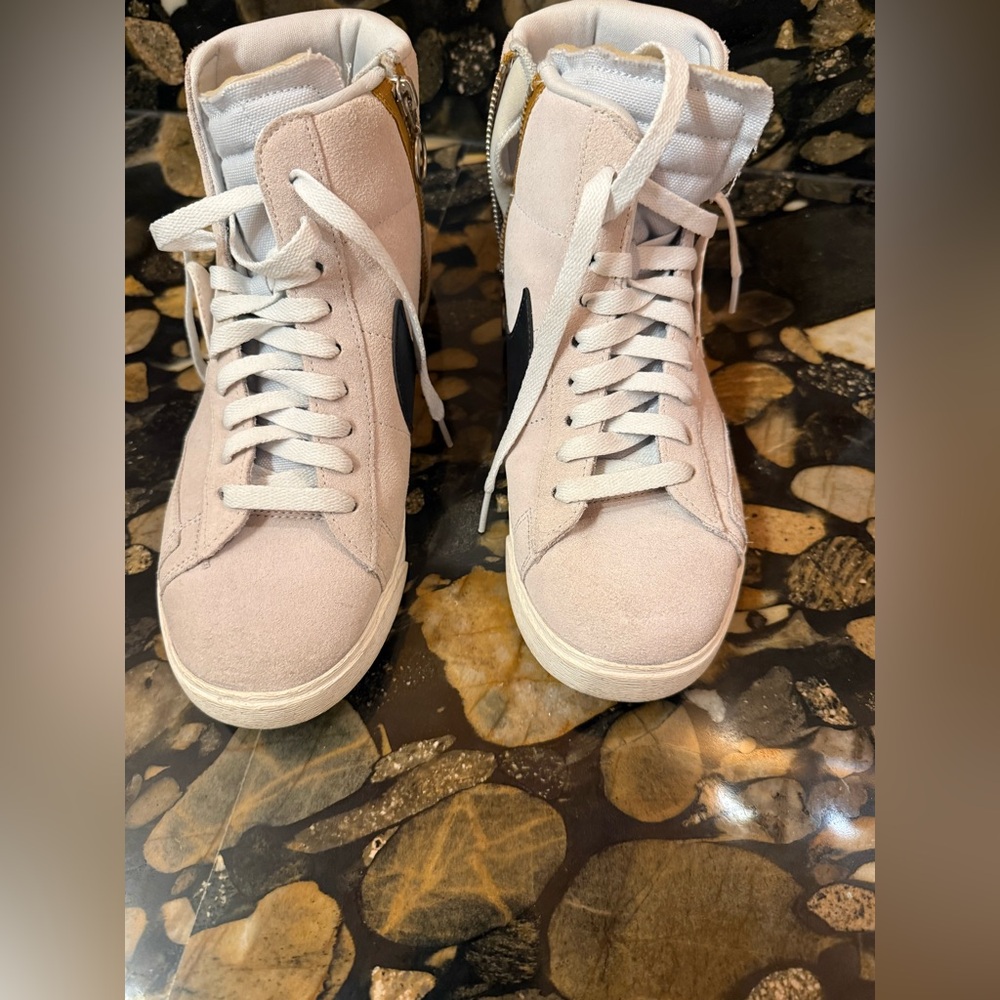 Nike Gray & White Mid Rebel Leather Sneakers | Size 9